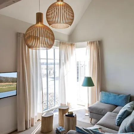 Reetdorf Geltinger Birk Kuenstlerkate Sommerbrise Vakantiehuis *