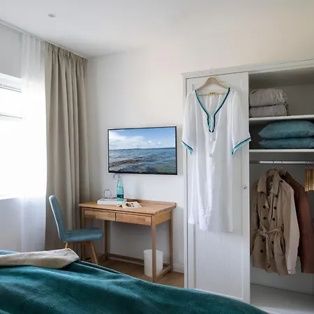 Reetdorf Geltinger Birk Kuenstlerkate Sommerbrise Holiday home Nieby (Nieby, Schleswig-Flensburg)
